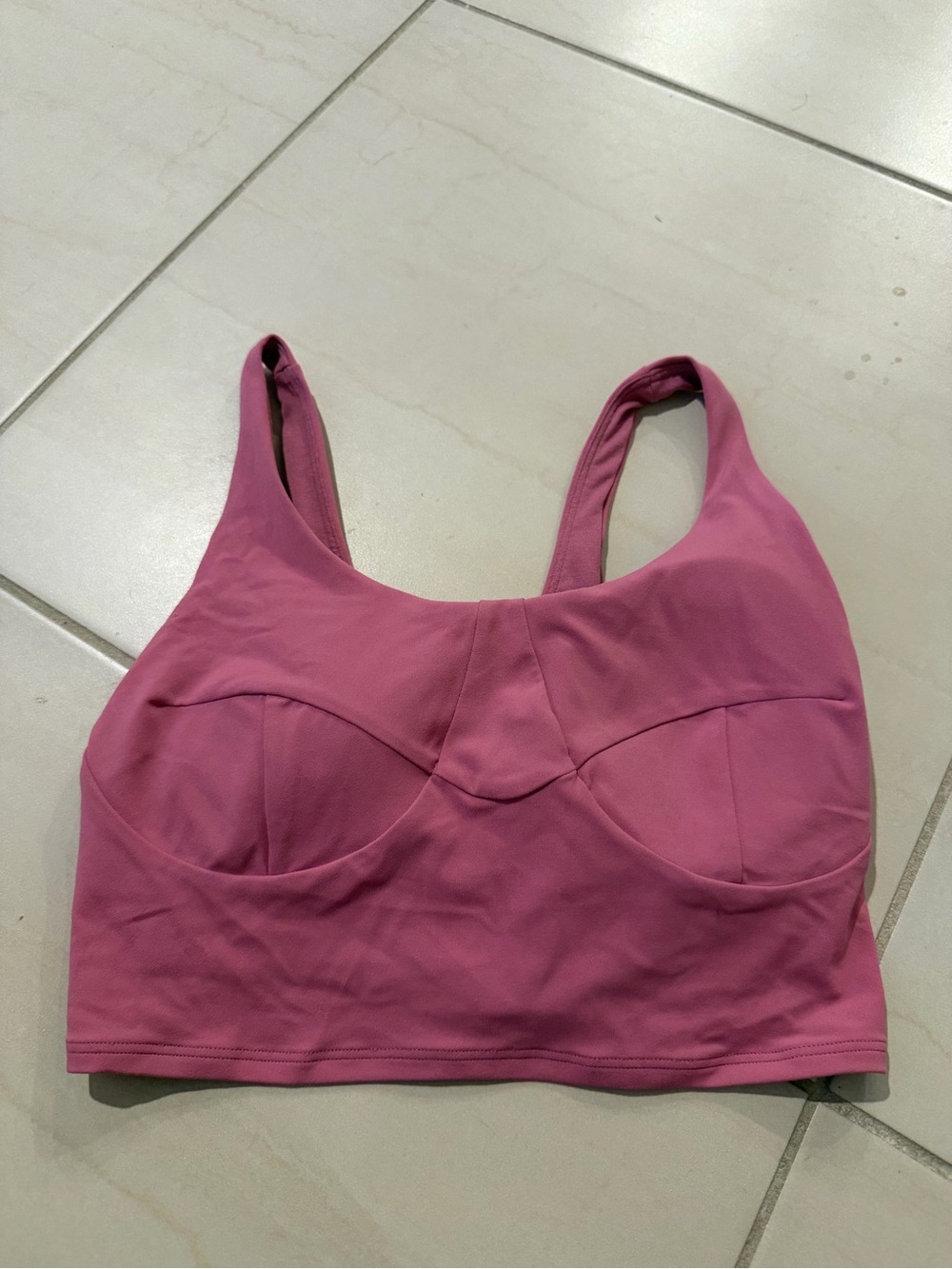 Lululemon nulu front darting yoga bra